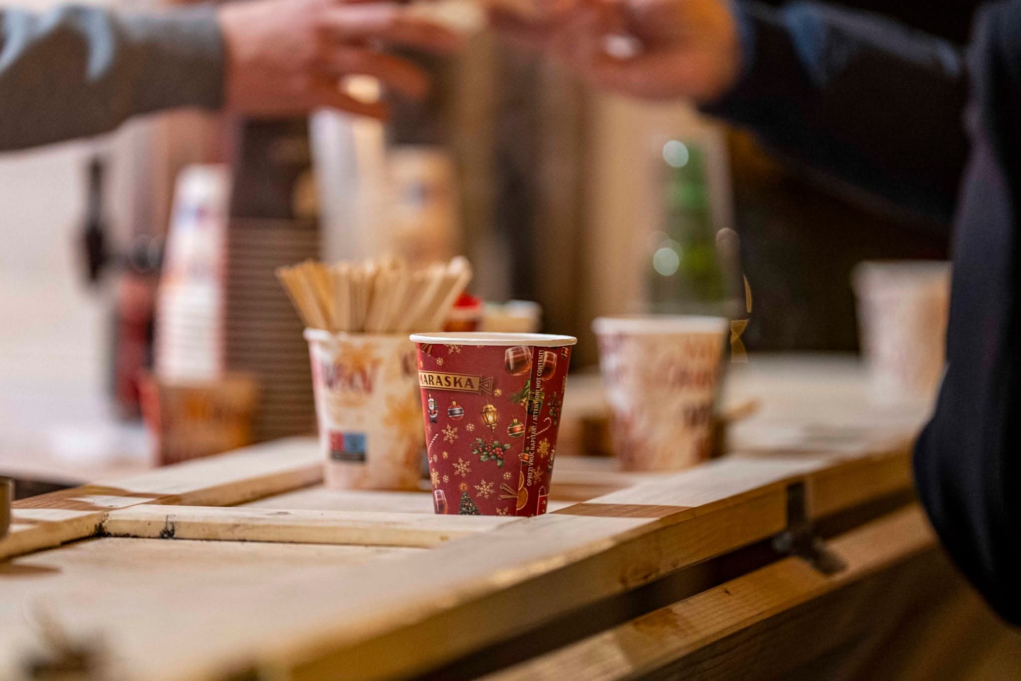 Otvoren Javni poziv za zakup adventskih kućica